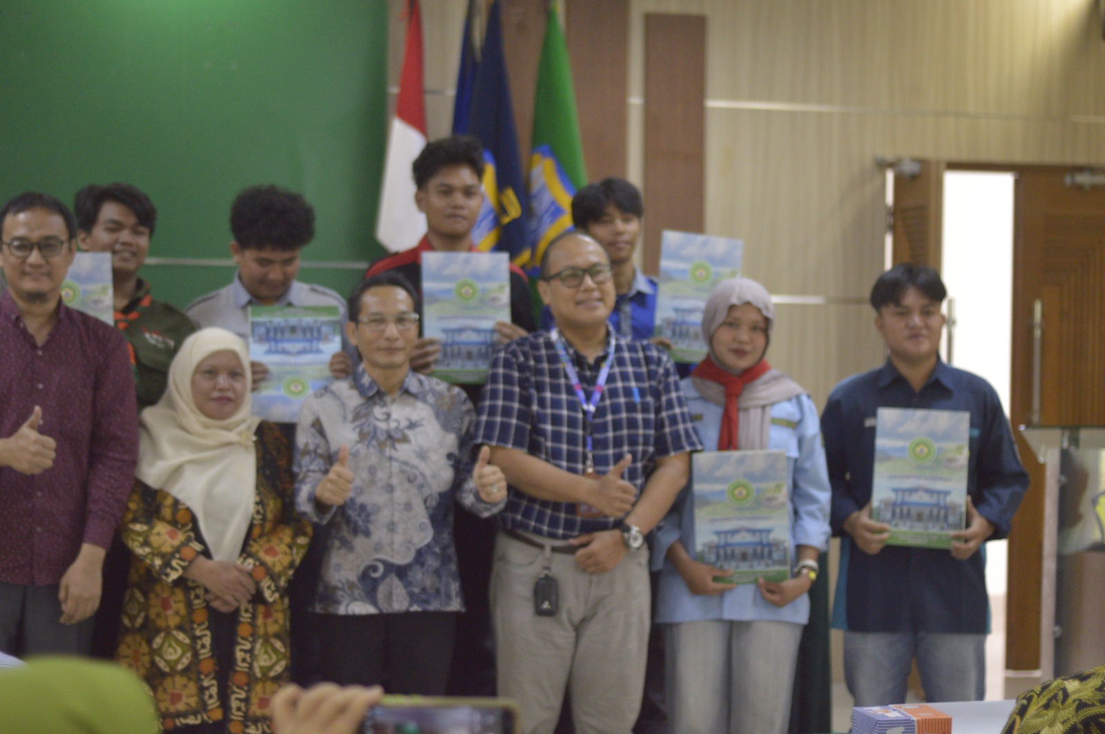 The Inauguration of Student Organizations of the Faculty of Agriculture, Universitas Bengkulu, for the 2026 Term Was Successfully Conducted