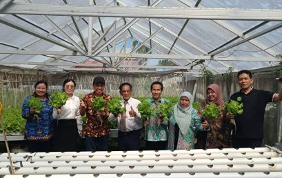 University of Bengkulu Hosts Public Lecture and International Journal Workshop in Commemoration of Its 44th Anniversary